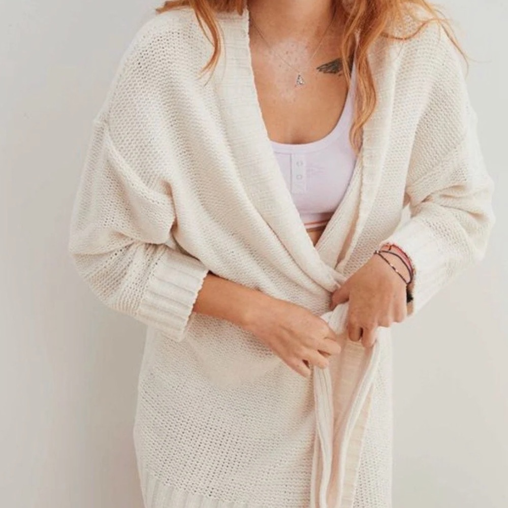 Aerie Chenille Belted Cardigan Cream